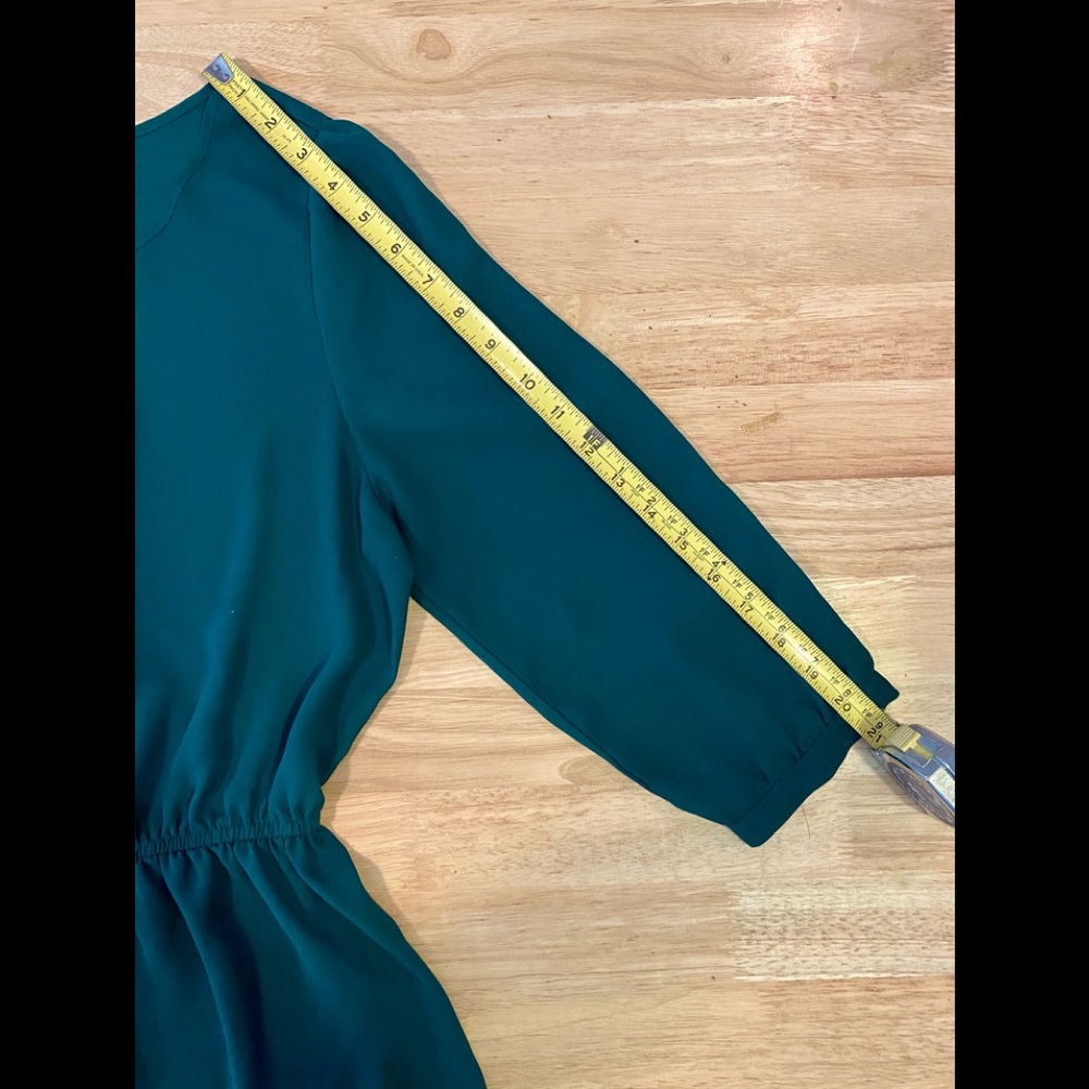 Forever 21 green blouse - Picture 6 of 6